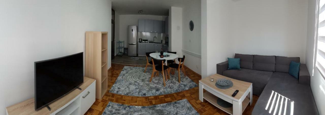 Apartment Emina ทราฟนิค ภายนอก รูปภาพ